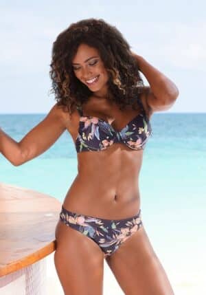 LASCANA Bikini-Hose »Malia«